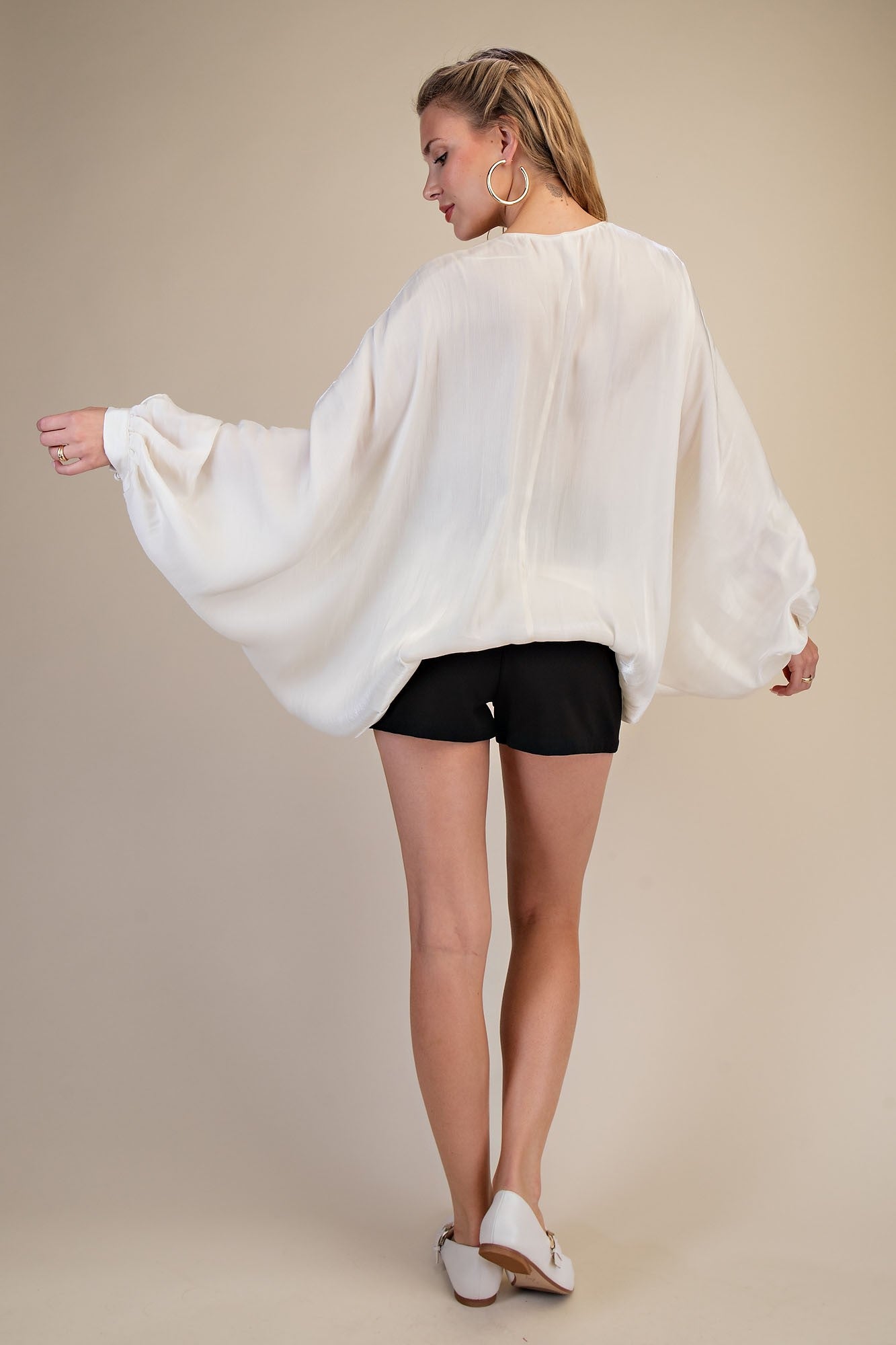 White V-Neck Puff Sleeve Top *Final Sale* | Deep South Pout
